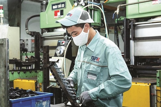 Thu thuế từ doanh nghiệp ngoài quốc doanh tăng mạnh