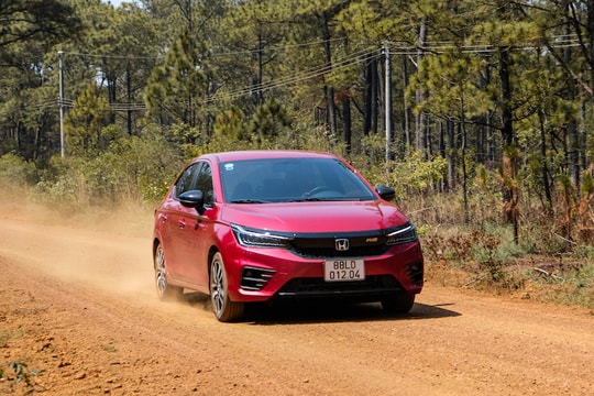 Honda Việt Nam bán 2,1 triệu xe máy trong năm tài chính 2021