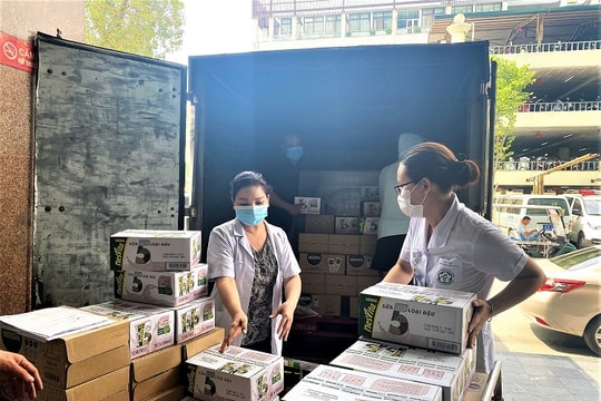 Nestlé Việt Nam hỗ trợ y tế tuyến đầu chống dịch Covid-19