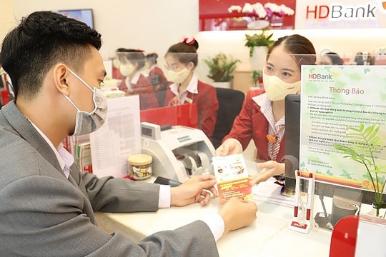 HDBank chia cổ tức bằng cổ phiếu tỷ lệ 25%, Moody’s nâng triển vọng xếp hạng tín nhiệm