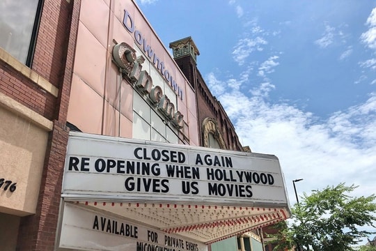 Hollywood đã cứu rạp phim như thế nào?