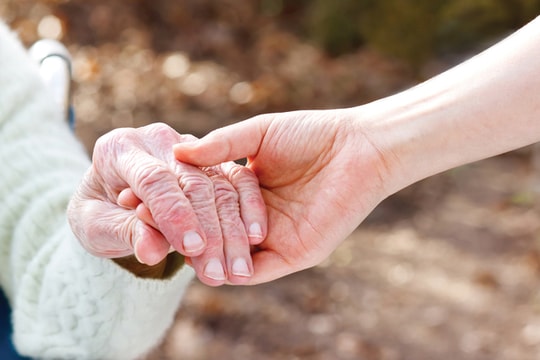 Một khi con biết khóc...