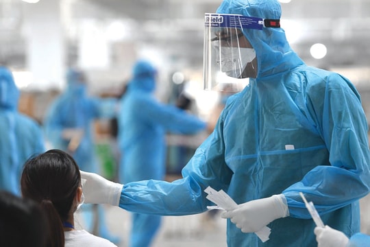 Cả nhà “thạo tin” Covid-19