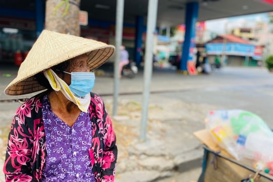 Phải hỗ trợ người lao động và doanh nghiệp mới góp phần đẩy lùi dịch bệnh