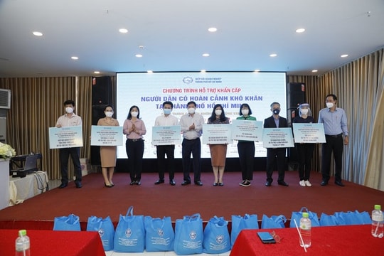 HUBA phát động chương trình trao 37.000 phần quà cho người dân gặp khó khăn