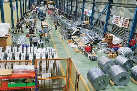 Doanh nghiệp gặp khó vì thiếu công nhân