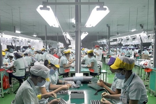 Kinh tế toàn cầu gập ghềnh phục hồi: Kỳ 1 - ASEAN đã “nghèo”, còn “khổ” vì thiếu vaccine