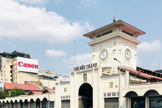 Chợ Bến Thành và một số chợ đã mở cửa