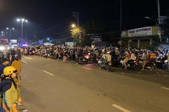 Muốn người dân “ở đâu ở yên đó” trong thời gian dài là không thể