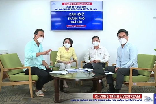 Mở cửa dịch vụ ăn uống tại chỗ: Ý thức người dân là trên hết