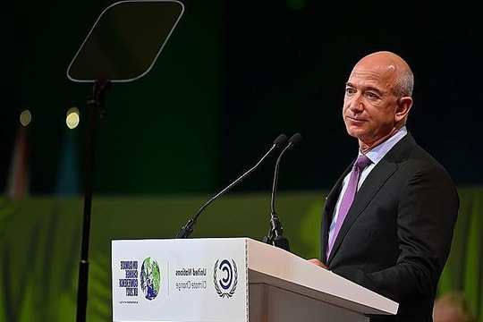 Chỉ cần làm điều này, tỷ phú Jeff Bezos có thể giàu hơn 50%