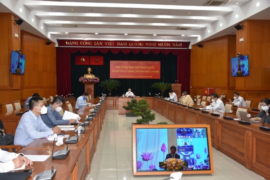 Báo chí giữ vững vai trò định hướng, dẫn dắt thông tin, tạo đồng thuận xã hội