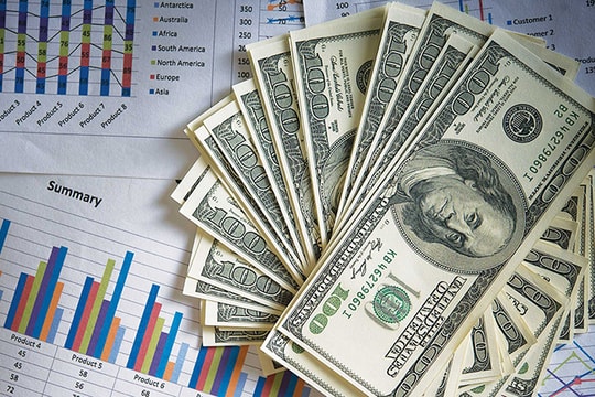 Động thái ngược chiều trong chính sách tiền tệ