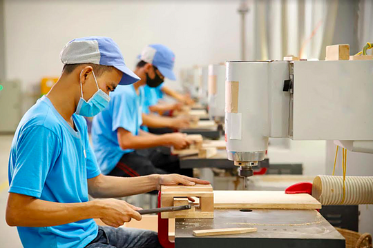 "Lớp sơn mới" ở công ty đồ chơi gỗ gần 30 năm tuổi