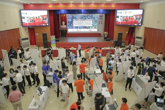 150 sinh viên khối ngành STEM tham gia cuộc thi Dự án kỹ thuật phục vụ cộng đồng