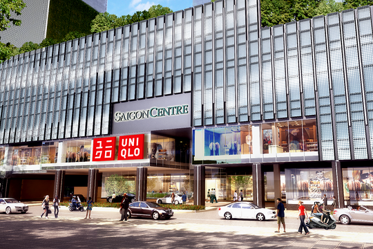 UNIQLO khai trương cửa hàng tại TTTM Saigon Centre