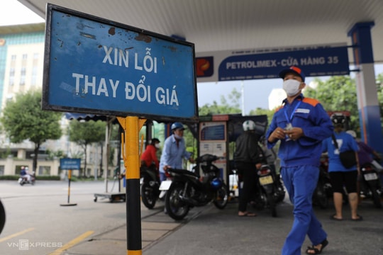 Giá xăng có thể tiếp tục lên tới đâu?