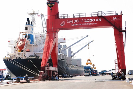 Đồng bằng sông Cửu Long: Giải nút thắt logistics