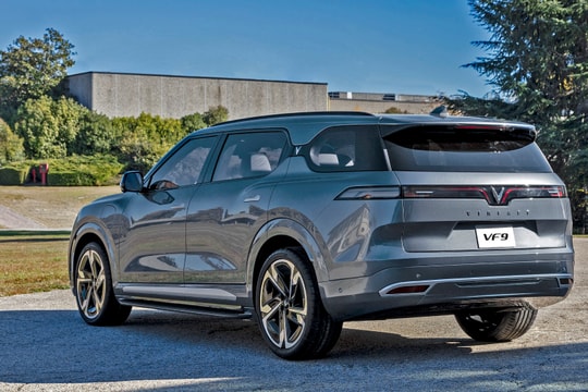 VinFast tổ chức lái thử xe VF8 tại New York International Auto Show 2022