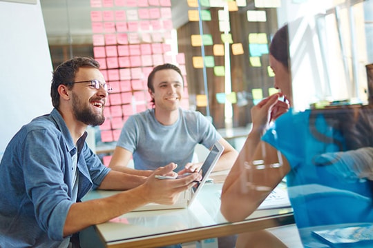 4 cách giúp doanh nghiệp quản lý nhân viên hiệu quả với chi phí tiết kiệm