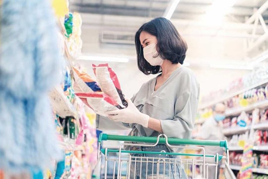 Bảo vệ quyền lợi người tiêu dùng: Bất cập và không phù hợp thực tiễn