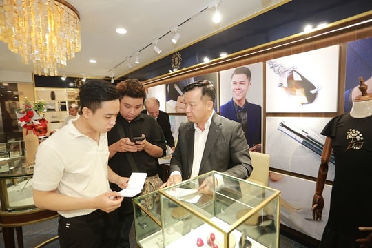 BluSaigon thực hiện giấc mơ nâng tầm sản phẩm văn hóa Việt