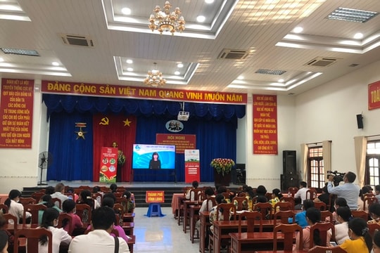 Hội thảo bồi dưỡng kỹ năng mềm "Giao tiếp- Quản lý kinh tế gia đình và Sống vui sống khỏe"