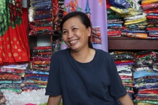 Tình yêu áo dài của bà chủ Phương Lan Tình yêu áo dài của bà chủ Phương Lan