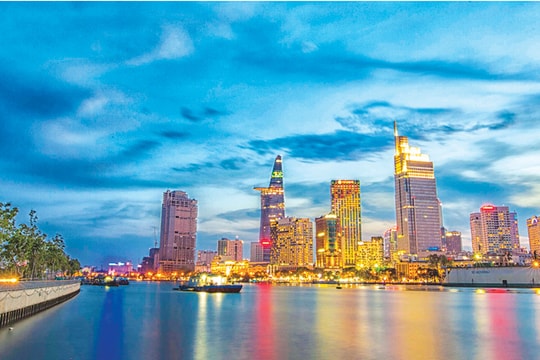 Vực dậy kinh tế TP.HCM: Phải tháo gỡ điểm nghẽn