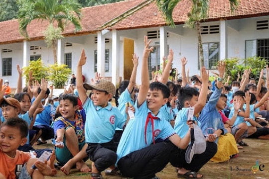 Thư viện Hoa Tri thức: Trao gửi giá trị từ sách đến học sinh