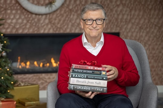 5 cuốn sách hay tỷ phú Bill Gates khuyên đọc hè 2022