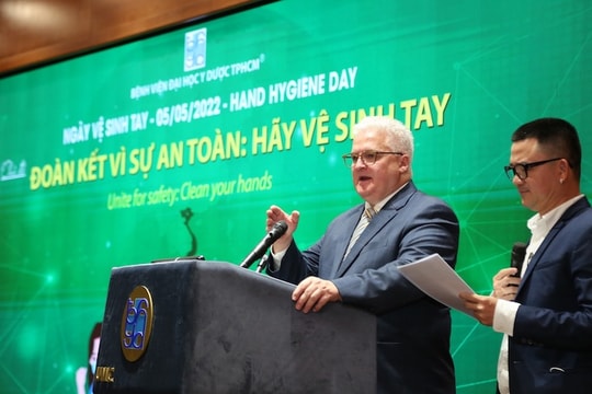 Reckitt lan tỏa thông điệp “Đoàn kết vì sự an toàn: Hãy vệ sinh tay”