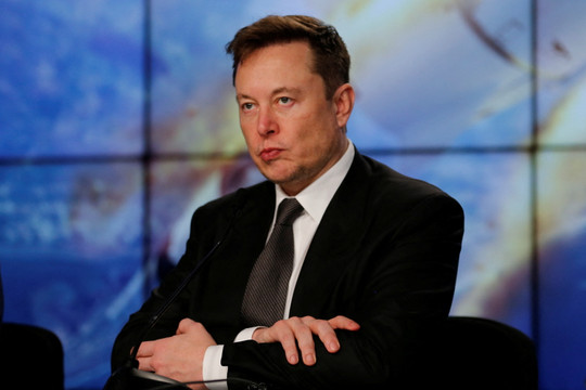 Elon Musk góp phần khiến lương CEO cao ngất ngưởng?