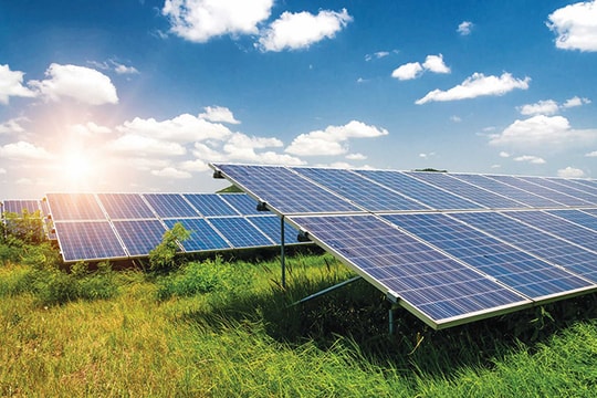 Kinh doanh điện mặt trời mái nhà: Vẫn còn nhiều vướng mắc