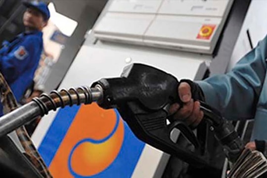 Xăng dầu giảm giá sau 7 lần tăng liên tiếp