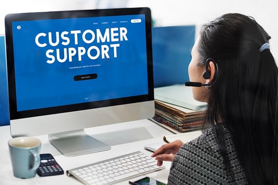 Kết hợp con người và máy móc: Chìa khóa phục vụ khách hàng tốt hơn