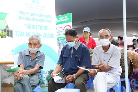 Boston Pharma cấp thuốc miễn phí cho người nghèo