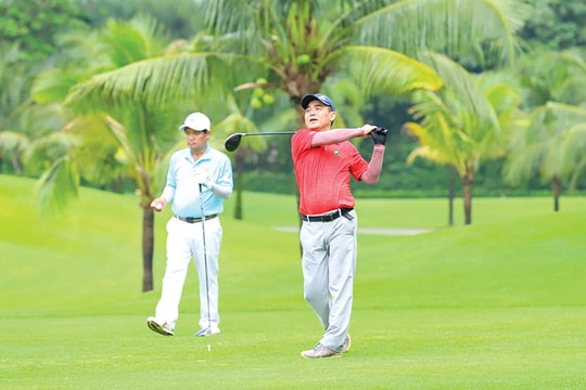 Du lịch golf: Nhu cầu cao nhưng khó thực hiện tour