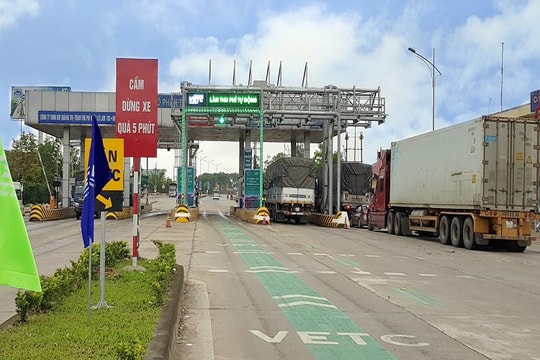 4 lỗi vi phạm và mức phạt khi đi qua trạm thu phí không dừng