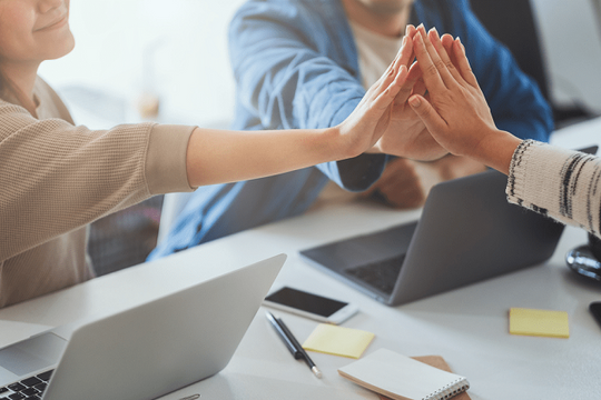 “Gen” văn hóa “giải mã” doanh nghiệp