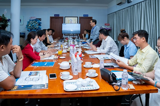 Tạp chí Doanh Nhân Sài Gòn giới thiệu chương trình 9th B2B Monthly