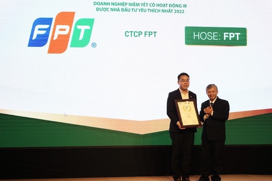 FPT giành “cú đúp” giải thưởng tại IR Awards 2022