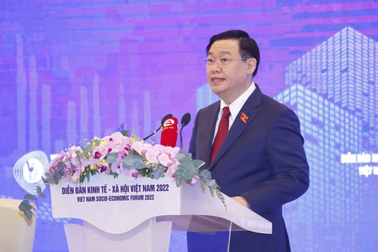 Diễn đàn kinh tế - Xã hội Việt Nam 2022: Củng cố nền kinh tế vĩ mô, thúc đẩy phục hồi và phát triển bền vững