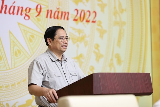 Thủ tướng chỉ đạo 'nóng' giữ ổn định kinh tế sau khi FED tăng lãi suất Thủ tướng chỉ đạo 'nóng' giữ ổn định kinh tế sau khi FED tăng lãi suất