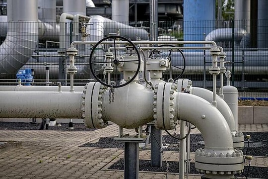 Nga có thể thất thế trong cuộc chiến năng lượng với châu Âu