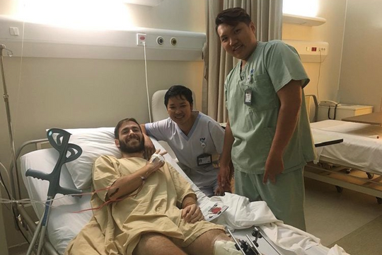 Chàng trai Tây Ban Nha được bác sĩ Việt Nam cứu đôi chân tiếp tục hành trình du lịch