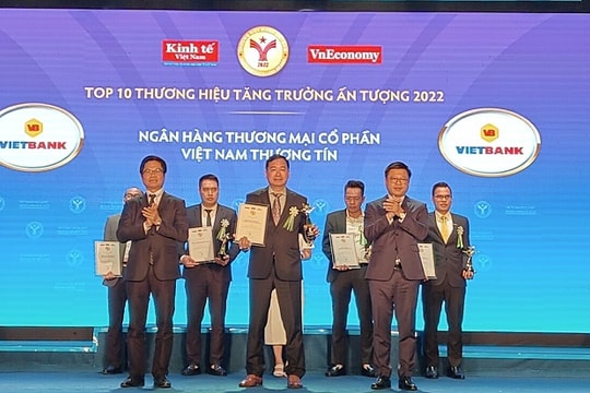 Vietbank vào top 10 thương hiệu tăng trưởng ấn tượng 2022