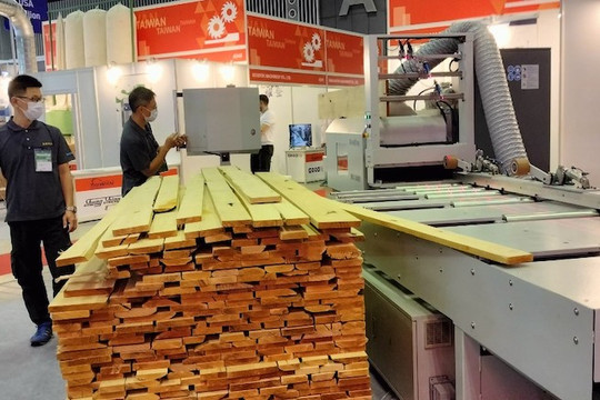 VietnamWood và Furnitec 2022 thúc đẩy đổi mới công nghệ trong ngành chế biến gỗ
