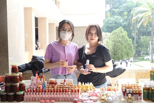 Giải pháp phát triển trên sàn TMĐT cho các doanh nghiệp SME