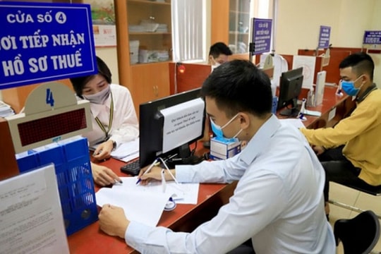 Số thuế doanh nghiệp tạm nộp bốn quý không thấp hơn 80% số thuế theo quyết toán năm